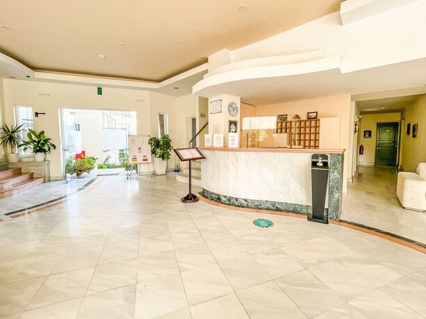 Imagen general del Hotel Melina Beach. Foto 16