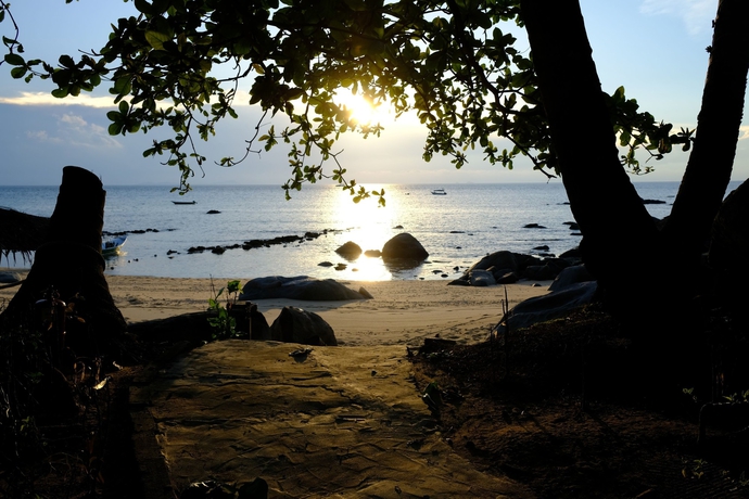 Imagen de los exteriores del Hotel Melina Beach Resort. Foto 14