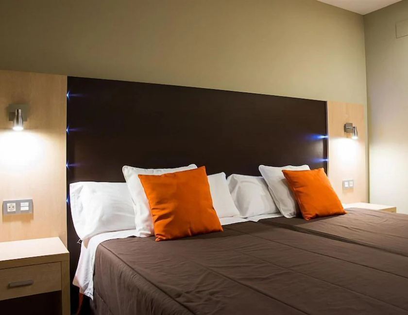 Imagen de la habitación del Hotel Melina, Benidorm Centro. Foto 12