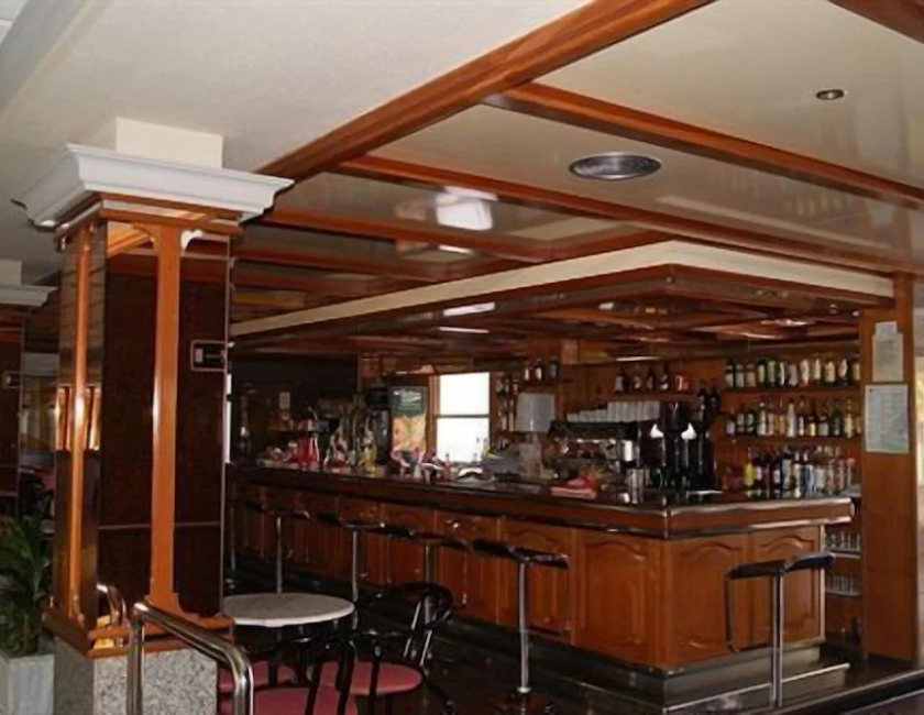 Imagen del bar/restaurante del Hotel Melina, Benidorm Centro. Foto 8