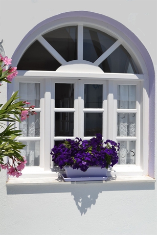 Imagen general del Hotel Melina, Karterados. Foto 2