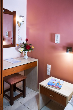 Imagen de la habitación del Hotel Melina's House. Foto 15