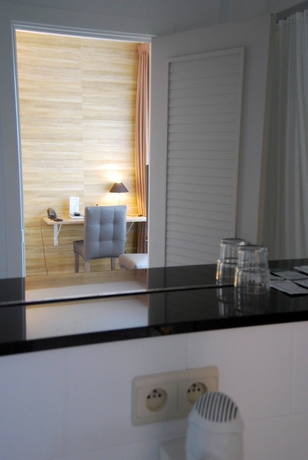 Imagen de la habitación del Hotel Melinda, Ostende. Foto 9