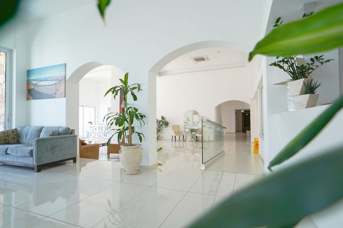 Imagen de los interiores del Hotel Melini Suites. Foto 19