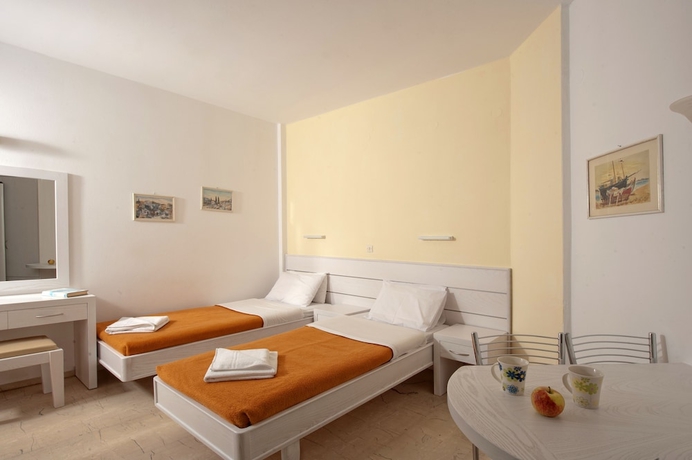 Imagen de la habitación del Hotel Melissa Apartments. Foto 3