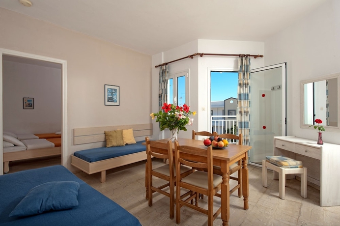 Imagen de la habitación del Hotel Melissa Apartments. Foto 8