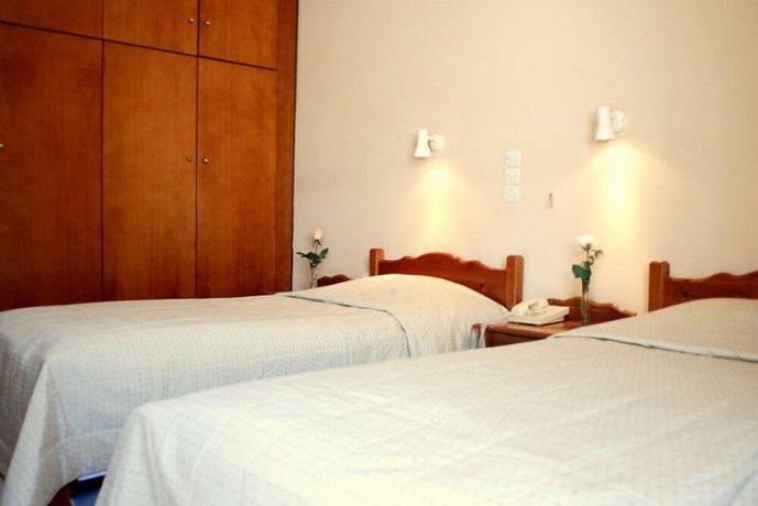 Imagen de la habitación del Hotel Melissa II, Eleusis. Foto 7