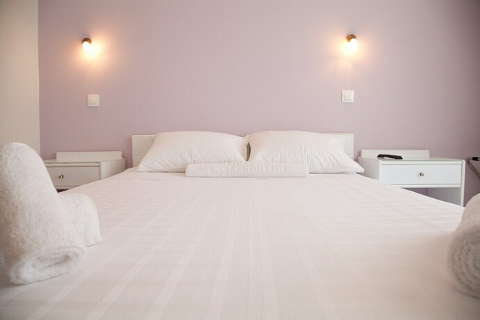 Imagen de la habitación del Hotel Melissanthi. Foto 24