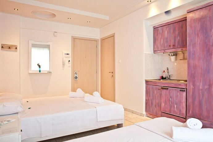 Imagen de la habitación del Hotel Melissanthi. Foto 25