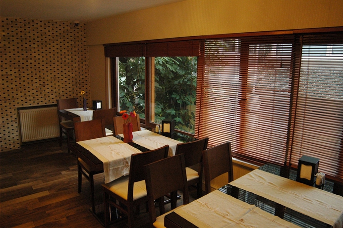 Imagen del bar/restaurante del Hotel Melita, Estambul. Foto 2