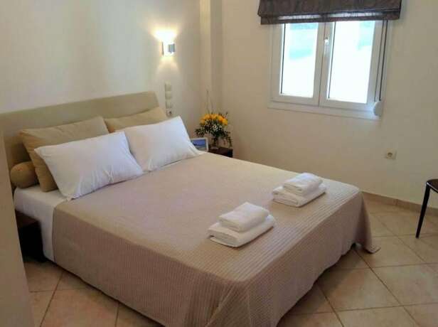 Imagen general del Hotel Melitini in Souda With 7 Bedrooms and 6 Bathrooms. Foto 2