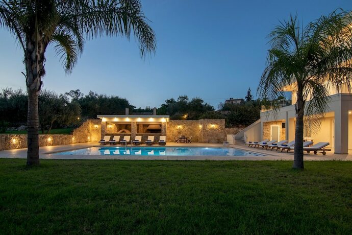 Imagen de la habitación del Hotel Melitini in Souda With 7 Bedrooms and 6 Bathrooms. Foto 20