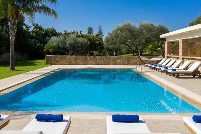 Imagen general del Hotel Melitini in Souda With 7 Bedrooms and 6 Bathrooms. Foto 18