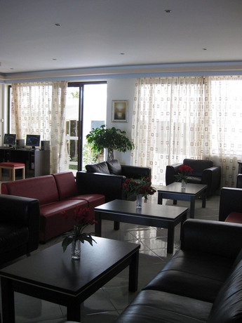 Imagen de los interiores del Hotel Meliton. Foto 11