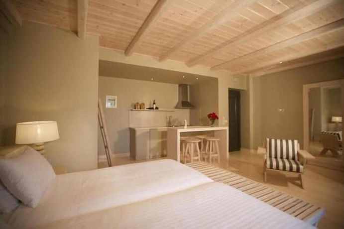 Imagen de la habitación del Hotel Melitsina Village. Foto 15