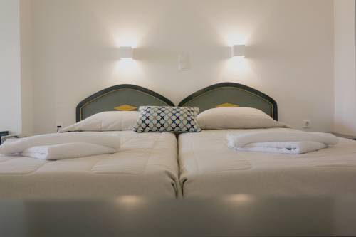 Imagen de la habitación del Hotel Melitti. Foto 2