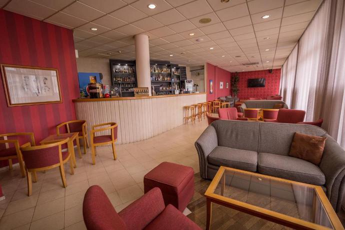 Imagen de los interiores del Hotel Melius. Foto 11