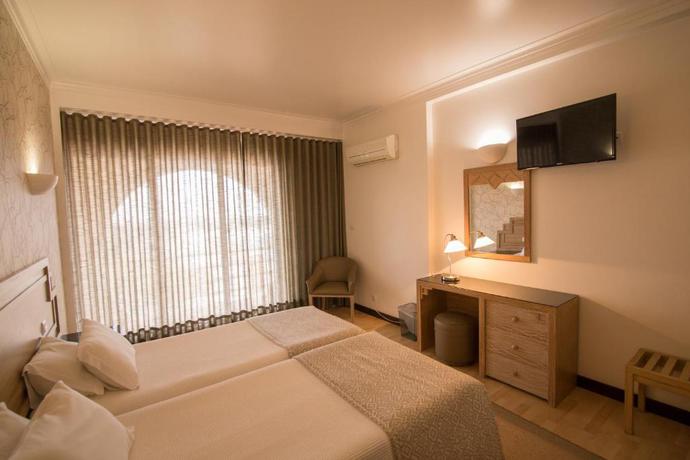 Imagen de la habitación del Hotel Melius. Foto 8