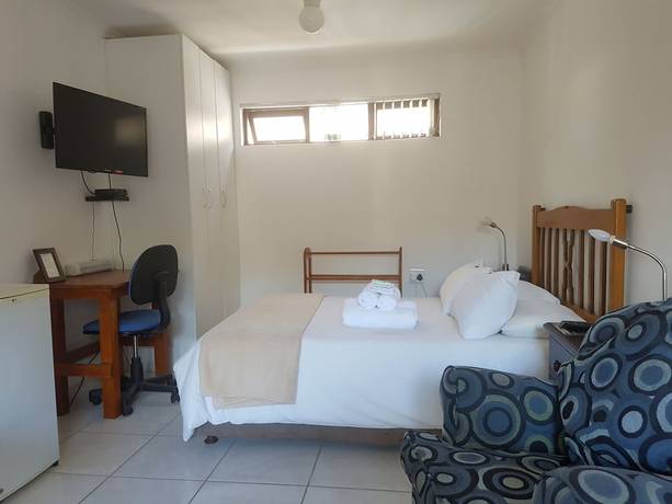 Imagen de la habitación del Hotel Melkbosch Guesthouse. Foto 14