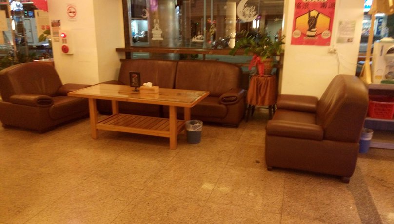 Imagen de los interiores del Hotel Melody. Foto 19