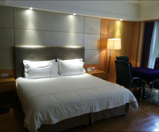Imagen de la habitación del Hotel Melody Hotel (Xi'an Dachaishi Metro Station). Foto 8