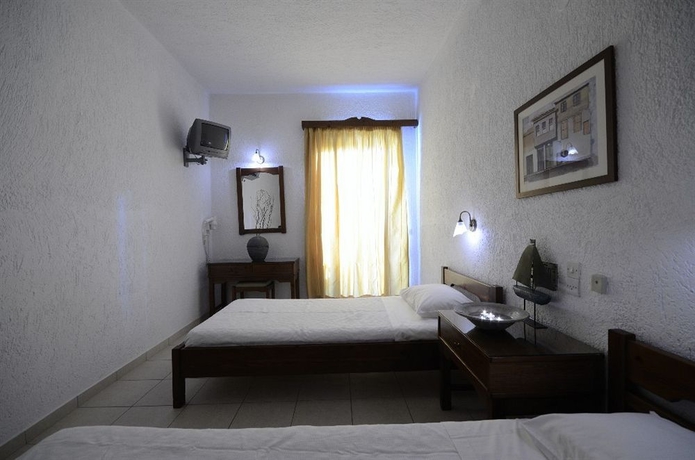 Imagen de la habitación del Hotel Melpo. Foto 5