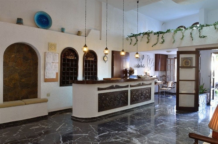 Imagen de los interiores del Hotel Melpo. Foto 9