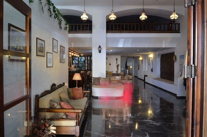 Imagen de los interiores del Hotel Melpo. Foto 10