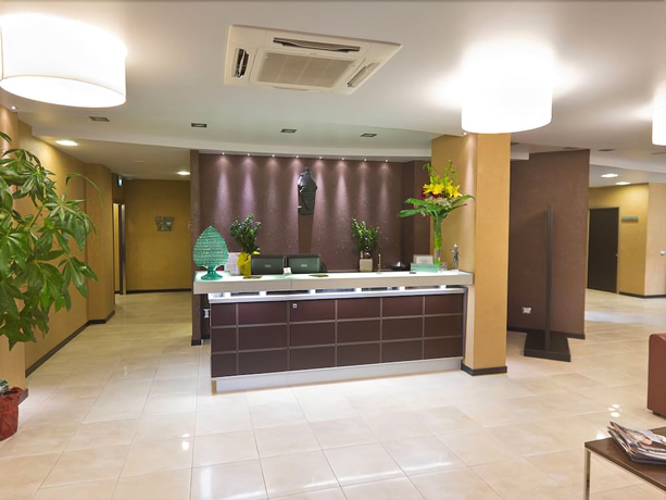 Imagen de los interiores del Hotel Melqart. Foto 14