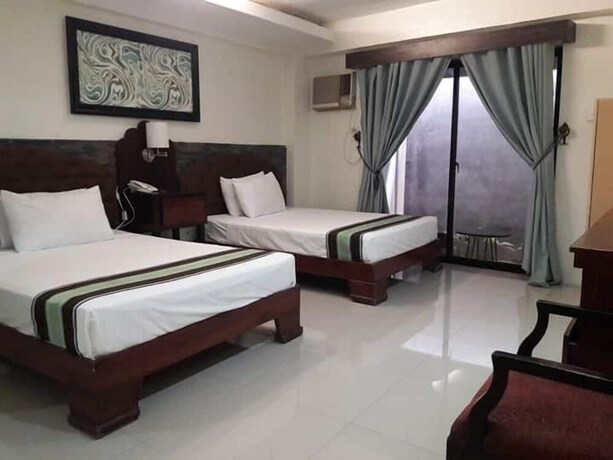 Imagen de la habitación del Hotel Melsol. Foto 17