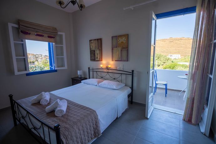 Imagen general del Hotel Meltemi Kythnos. Foto 1