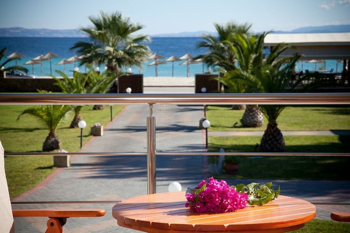 Imagen de la habitación del Hotel Meltemi Rooms. Foto 9