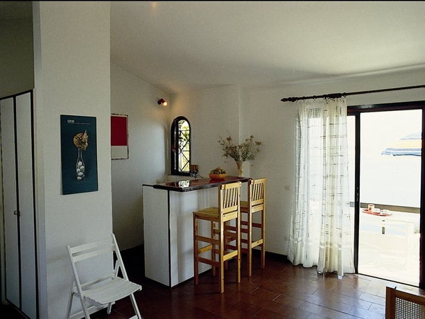 Imagen general del Hotel Meltemi Villas. Foto 3