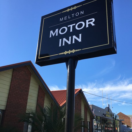 Imagen de los exteriores del Hotel Melton Motor Inn and Apartments. Foto 18