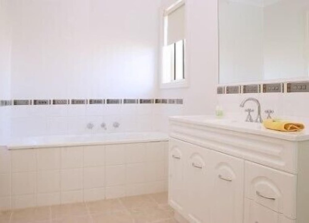 Imagen de la habitación del Hotel Melton Motor Inn and Apartments. Foto 10