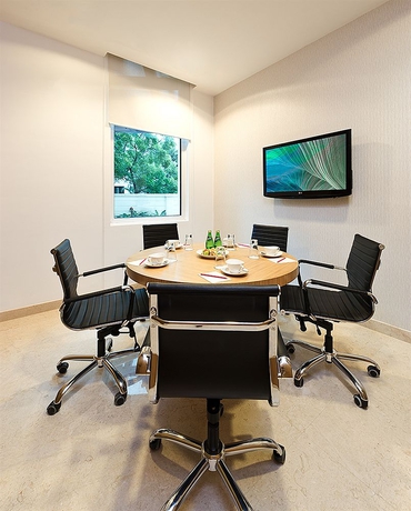 Imagen de los interiores del Hotel Meluha - The Fern. Foto 14