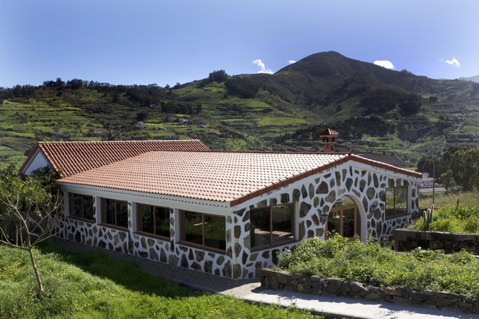 Imagen de los exteriores del Hotel Melva Suite. Foto 13