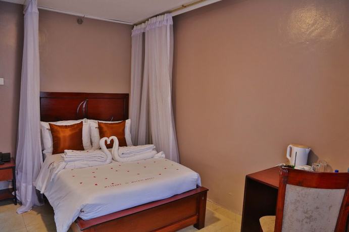 Imagen de la habitación del Hotel Melvic. Foto 10