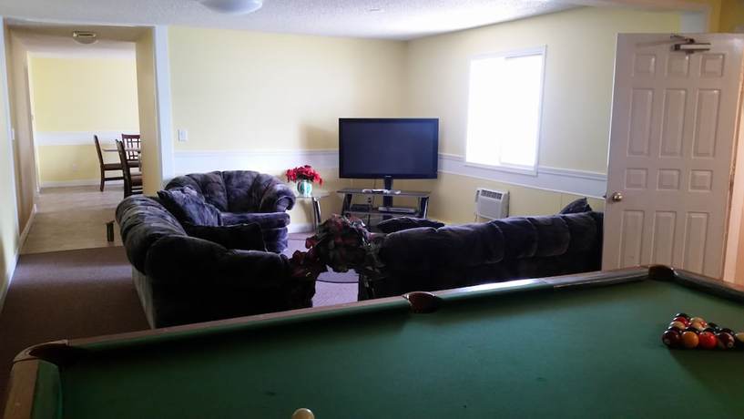 Imagen de los interiores del Hotel Melville Country Inn. Foto 11