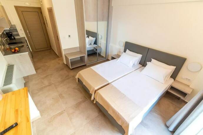 Imagen de la habitación del Hotel Melydron Apartments. Foto 17