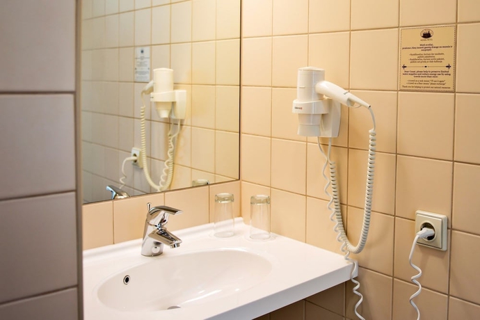 Imagen de la habitación del Hotel Memel. Foto 16