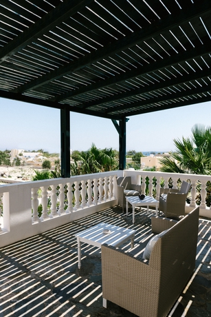 Imagen de la habitación del Hotel Memento Perissa. Foto 5