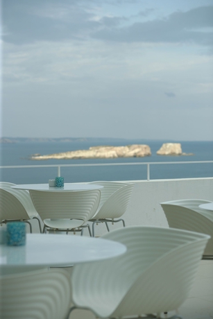 Imagen de los exteriores del Hotel Memmo Baleeira. Foto 9