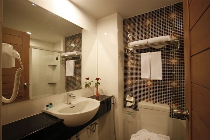 Imagen de la habitación del Hotel Memo Suite Pattaya. Foto 7