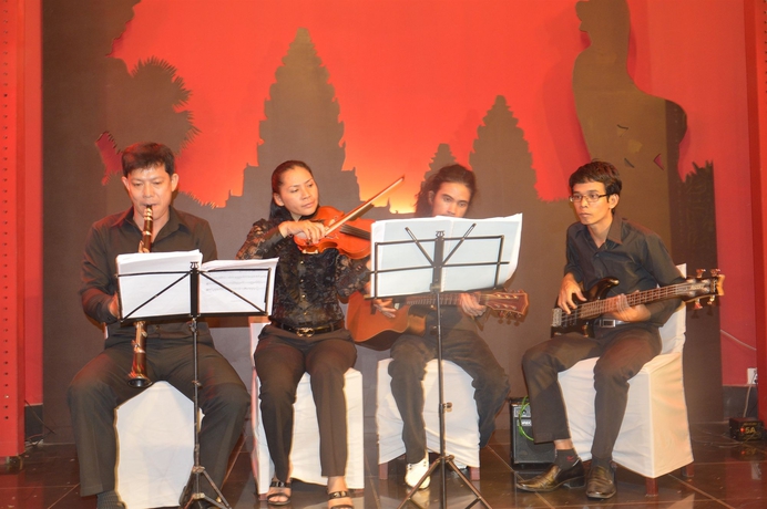 Imagen del bar/restaurante del Hotel Memoire D'angkor Boutique. Foto 5