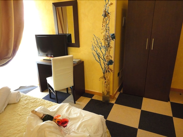 Imagen de la habitación del Hotel Memole Inn Sanremo. Foto 7