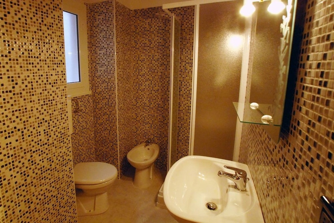 Imagen de la habitación del Hotel Memole Inn Sanremo. Foto 10