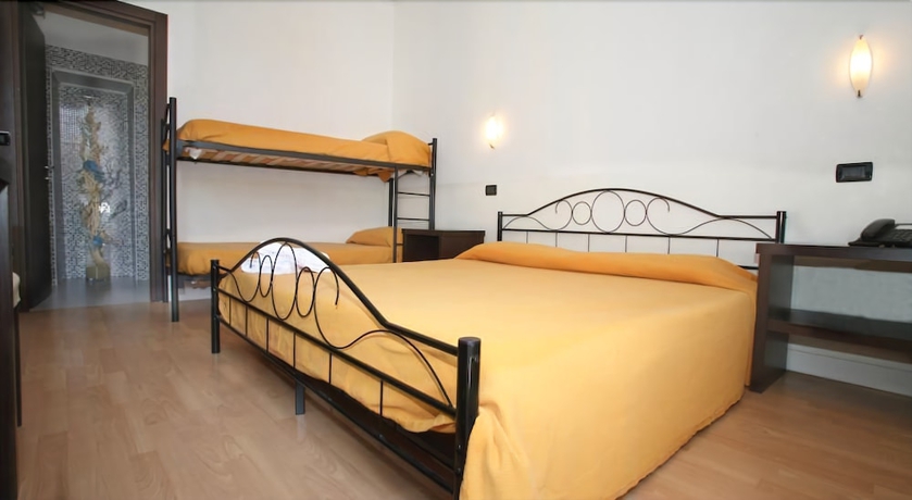Imagen de la habitación del Hotel Memole Inn Sanremo. Foto 12