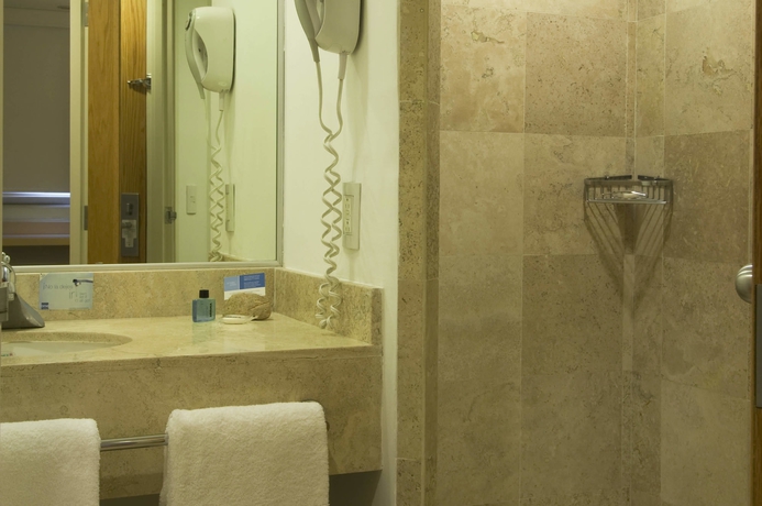 Imagen de la habitación del Hotel Memora Express. Foto 9