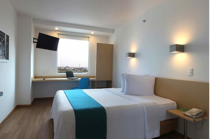 Imagen de la habitación del Hotel Memora Express. Foto 14